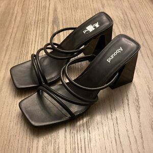 Abound Austyn Strappy Sandal Black Chunky Heel women’s size 11